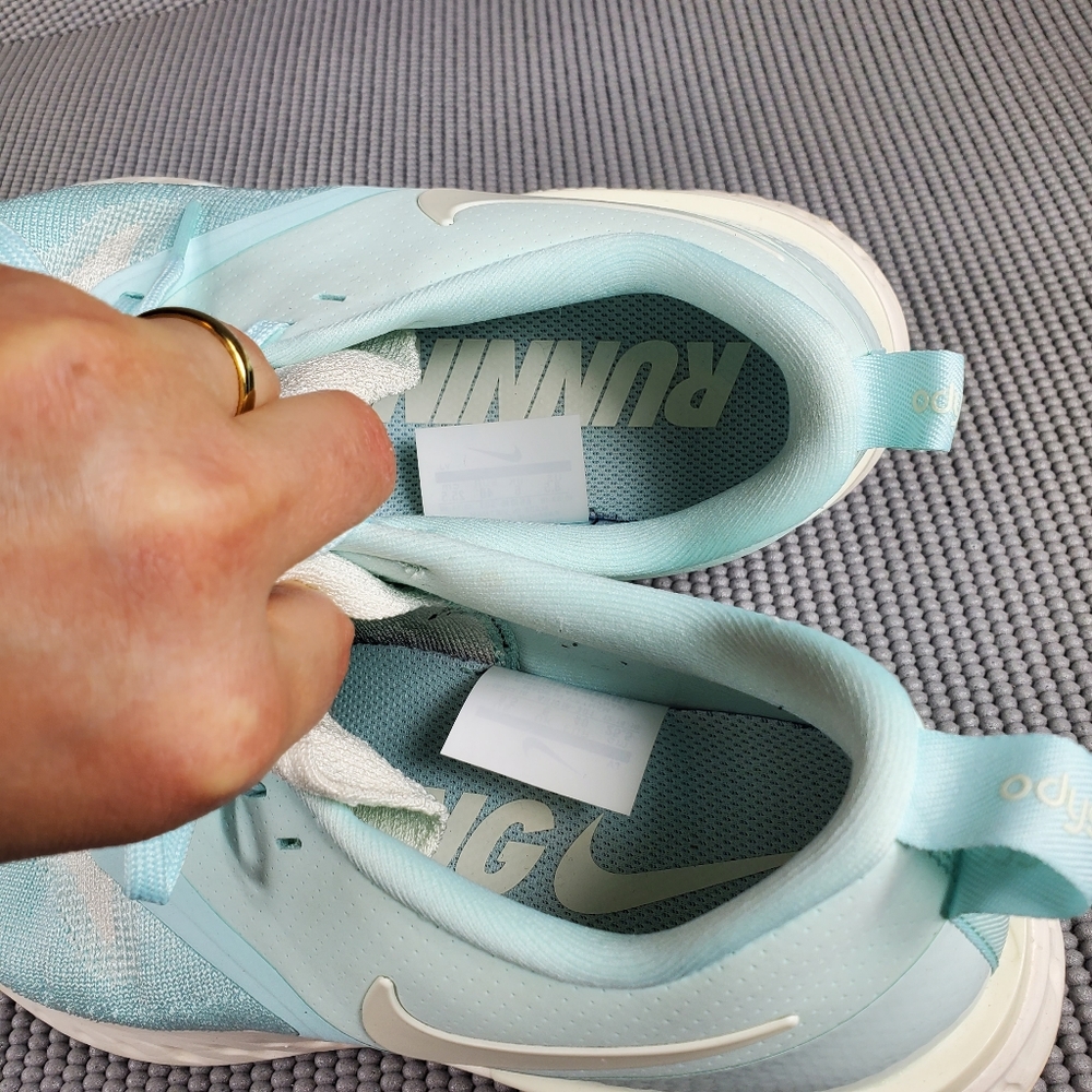 Nike Women's Odyssey React Flyknit 2 Sneakers - image 5